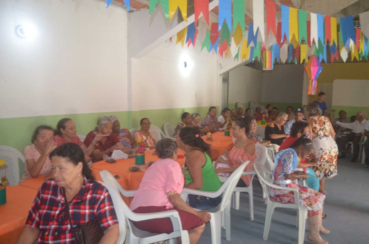 Camacã: Secretaria de Assistência Social realiza o Arraiá do Clube dos idosos